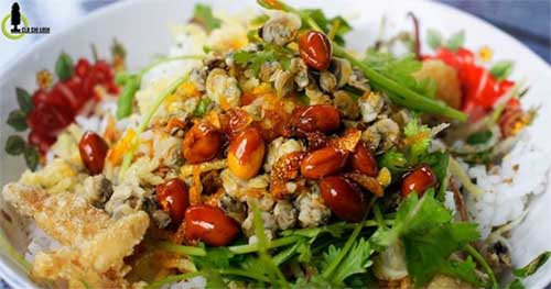 Cơm hến Huế